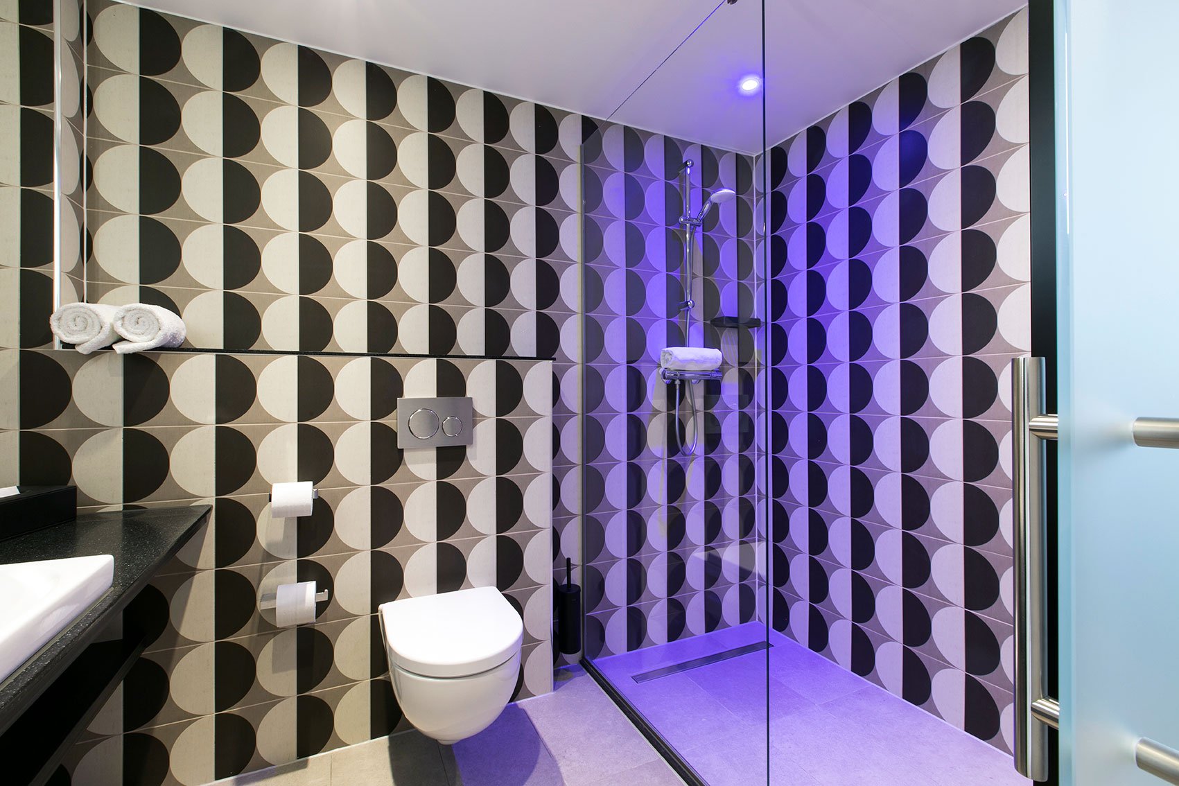 EH---SAVOY-HOTEL-ROTTERDAM---BADKAMER---1.jpg