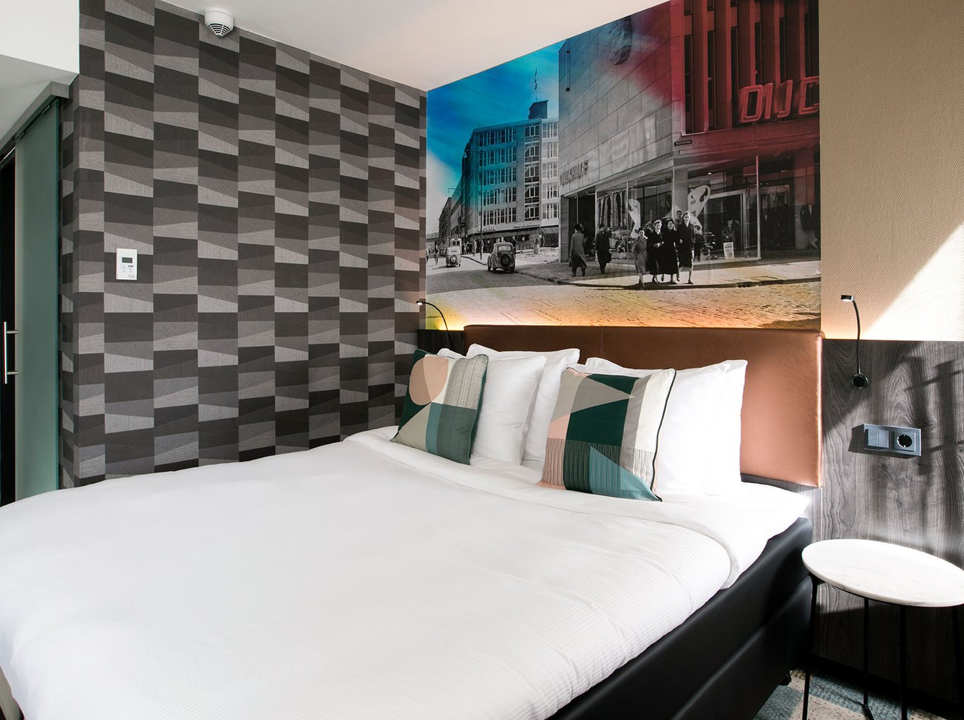 EH---SAVOY-HOTEL-ROTTERDAM---BALKON---3.jpg